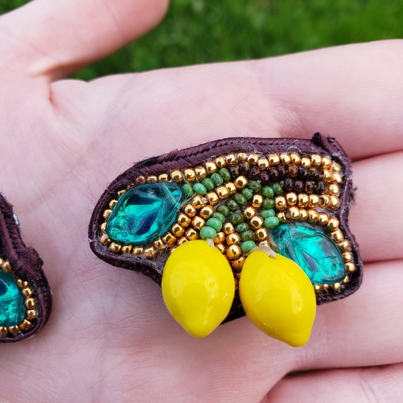 Hand-Embroidered, Handmade Wisp Hair Clips - Picture 8 of 12